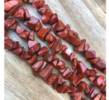 Load image into Gallery viewer, Red jasper crystal chip necklace
